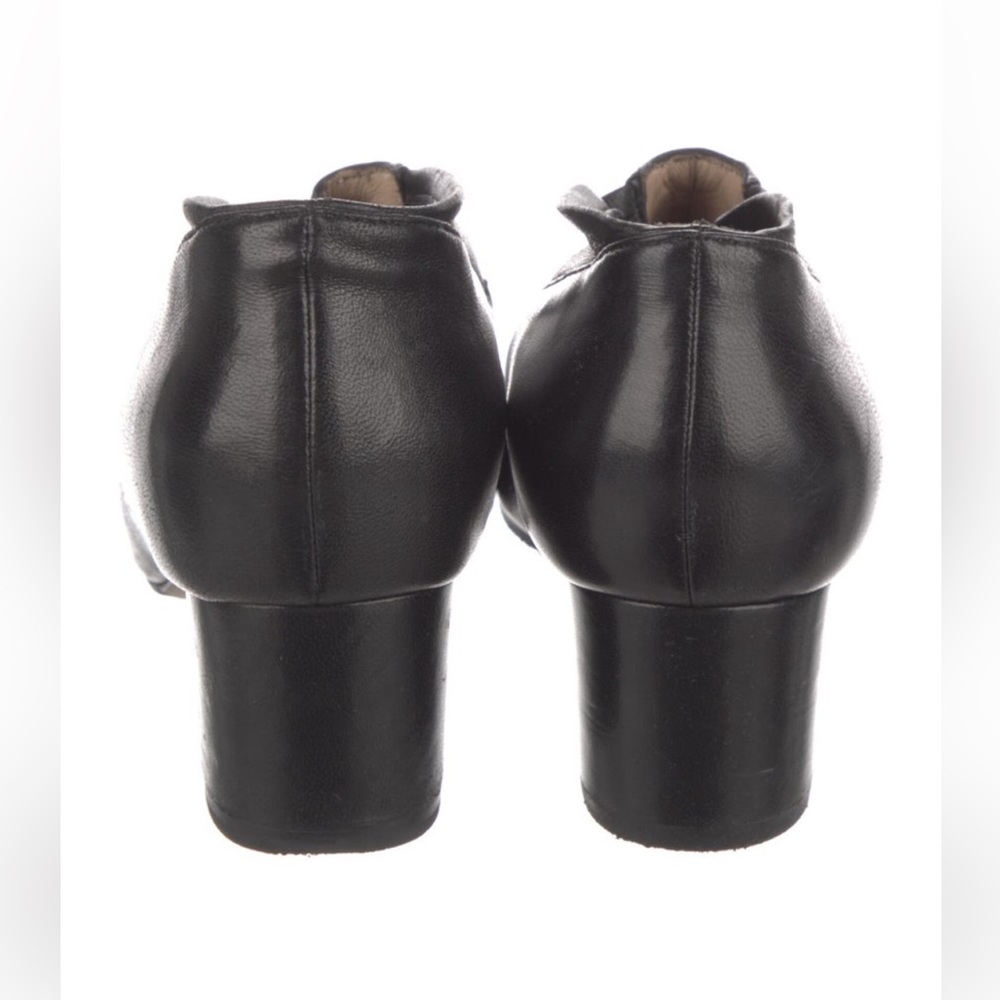 Manolo Blahnik soft black leather booties ankle block heel 39 - Picture 3 of 9